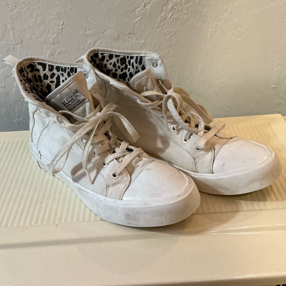 Levi's Cream/Beige High-Top Sneakers with Leopard Lining